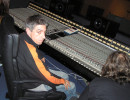 Finito de Badajoz, guitarra de Reincidentes en los estudios Sonora (2005)